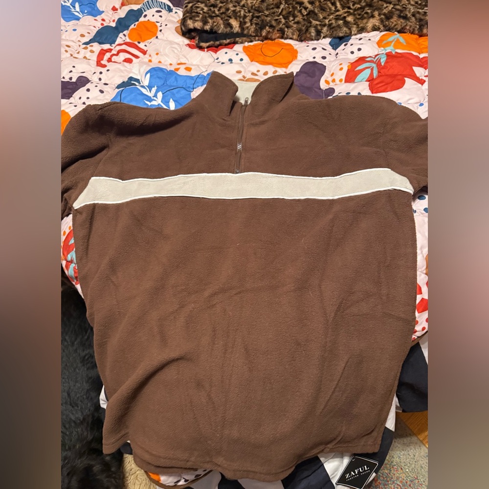 NWT Men's Medium Brown Sweater with Cream Stripe
